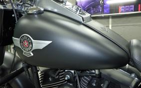 HARLEY FLSTFB 1580 2015