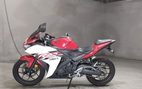 YAMAHA YZF-R25 RG10J