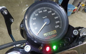 HARLEY XL883R 2005