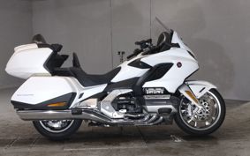 HONDA GL1800 TOUR DCT SC79