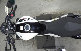 SUZUKI ｸﾞﾗﾃﾞｨｳｽ650A 2013