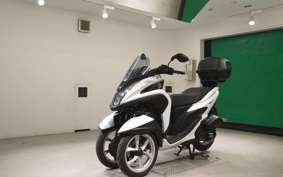 YAMAHA TRICITY 125 SE82J