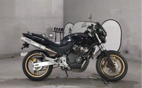 HONDA HORNET250 MC31
