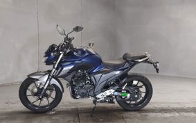 YAMAHA FZ25 RG42