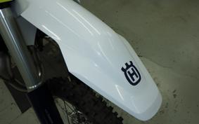 HUSQVARNA TE150I