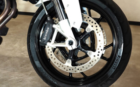 BMW F800R 2015 0B04