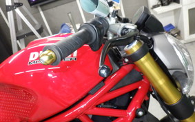 DUCATI M1200 S 2015