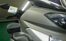 YAMAHA N-MAX SE86J