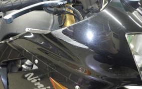 KAWASAKI ZX 10 NINJA R 2004 ZXT00C
