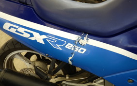 SUZUKI GSX-R250 GJ72A
