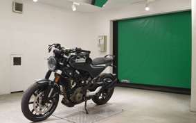 HUSQVARNA SVARTPILEN 250 2015