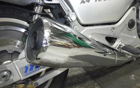 HONDA X4 1999 SC38