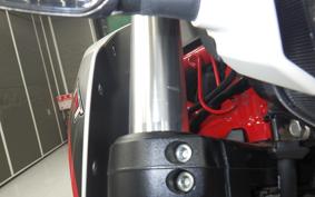 BENELLI TNT125
