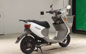 SUZUKI e-LET's CZ81A