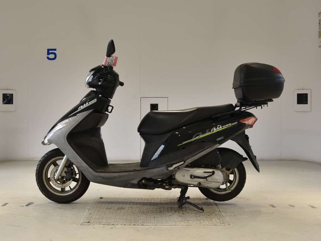 Фото Suzuki ADDRESS V125 с японского аукциона
