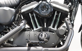HARLEY XL883N 2016 LE2