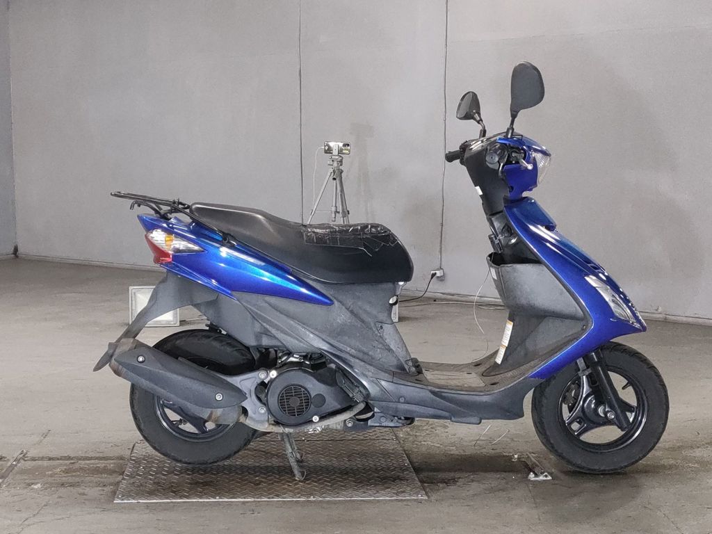 Фото Suzuki ADDRESS V125 с японского аукциона
