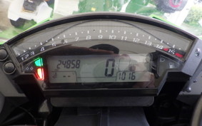 KAWASAKI ZX 10 NINJA R 2013