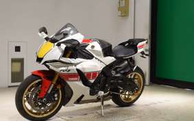 YAMAHA YZF-R1 2022 RN65J