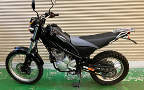 YAMAHA TRICKER DG16J