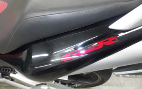 SUZUKI GSR 400 2007 GK7DA