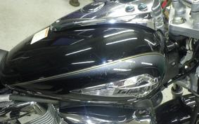 SUZUKI INTRUDER 250 LC 2025 VJ51A