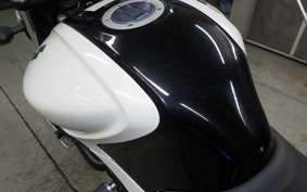 SUZUKI ｸﾞﾗﾃﾞｨｳｽ650A 2013