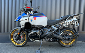 BMW R1300GS Adventure Touring 2025 0M31