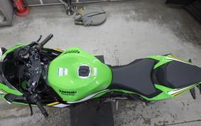 KAWASAKI NINJA ZX-6R A 2026 ZX636J