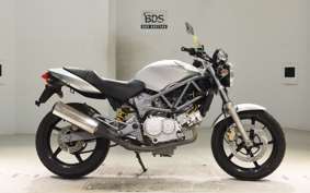 HONDA VTR 250 MC33