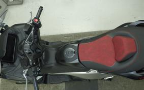 YAMAHA T-MAX 560 2026 SJ21J