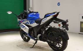 SUZUKI GIXXER 250 SF