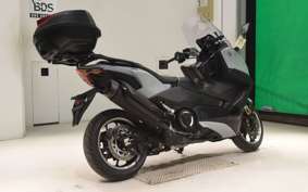 YAMAHA T-MAX 560 T 2025 SJ21J