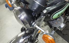 KAWASAKI 500SS 2025 H1F