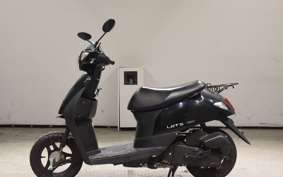 SUZUKI ﾚｯﾂ CA4AA