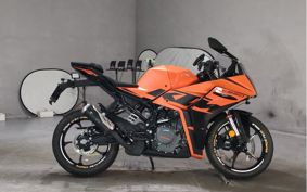 KTM 390 RC 2023 JYJ40