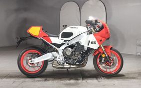 YAMAHA XSR900 GP 2024 RN96J