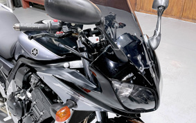 YAMAHA FZS1000 FAZER 2004 RN07