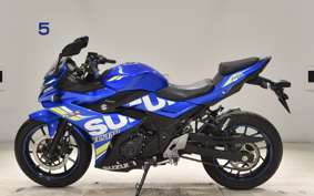 SUZUKI GSX250R