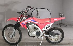 HONDA CRF125F JE03