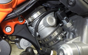 KTM 890 DUKE R 2022