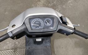 SUZUKI ADDRESS V100 CE11A