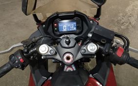 SUZUKI GSX250 R DN11A