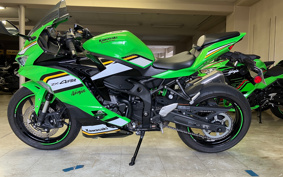 KAWASAKI NINJA ZX-4RR KRT ED 2025 ZX400P