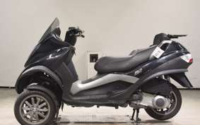 PIAGGIO MP3 250