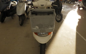 SUZUKI LET's 4 Basket CA43A