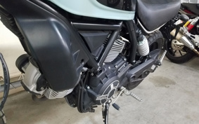DUCATI SCRAMBLER SIXTY2 2018 KA00