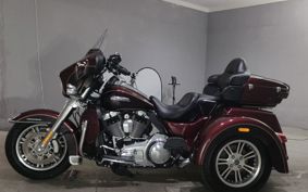 HARLEY  HARLEY FLHTCUTG1690 TRIKE  MAL