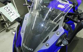 SUZUKI GSX250RA 2015