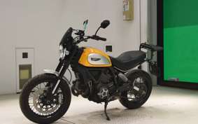 DUCATI SCRAMBLER CLASSIC 2015